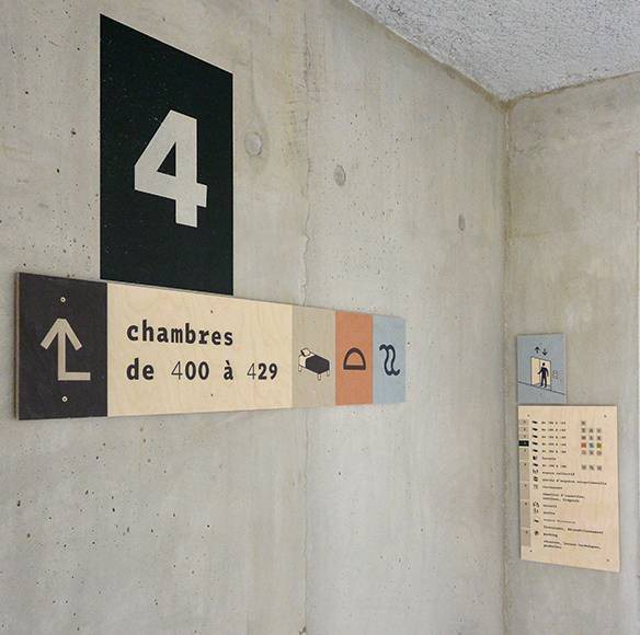 Wayfinding | Signage | Sign | Design | 巴黎避难收容所环境指示系统
