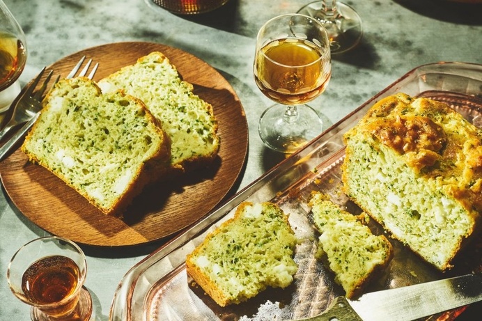Cake mit Kräutern und Käse