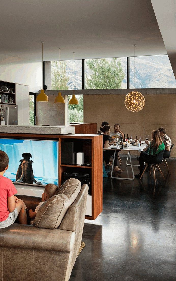 Rammed Earth House Connected to the Mountainous Landscape of Cardrona Valley 10