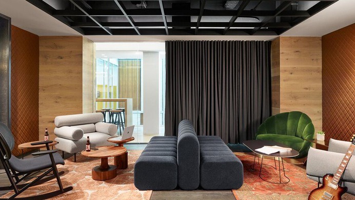 Dropbox Office Expansion / Perkins+Will