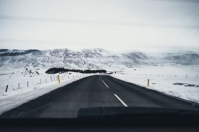 Colours of Iceland: Travel Landscape Photography by Simon Alexander