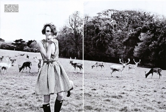 keira-knightley5.jpg (800×539) #deer #white #girl #black #and #editorial