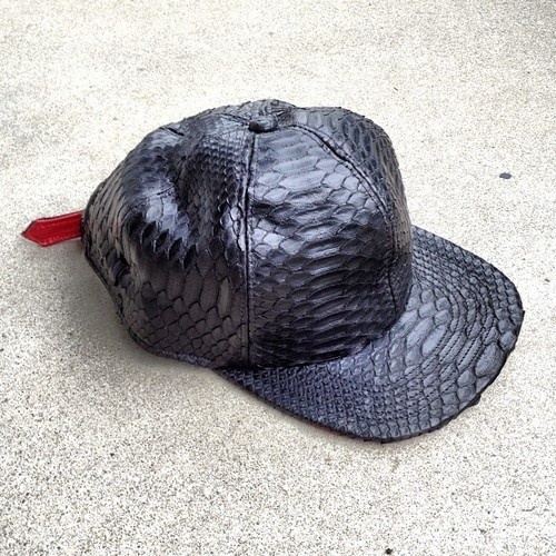 themacnificentmile:100% PYTHON. #fashion #hat