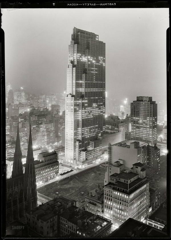 30 Rock Was Always a Hit #night #towers #architecture #fields #light