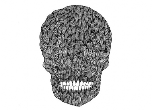 I Am Shakira #white #pattern #design #black #texture #and #skull