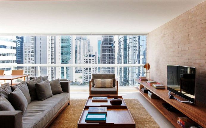 FJC Apartment by Pascali Semerdjian Arquitetos