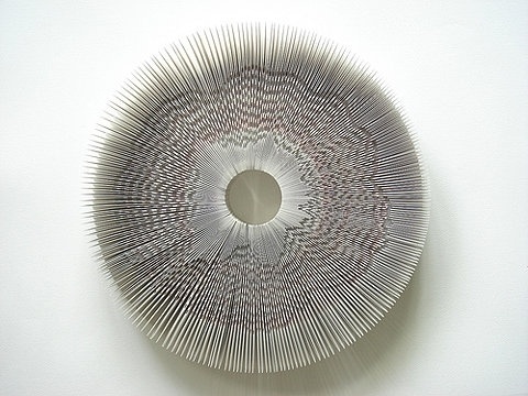 20d1e5502c7c2e578b2a550a7d6e802f22c11773_m.jpg (imagen JPEG, 480 × 360 píxeles) #paper #art