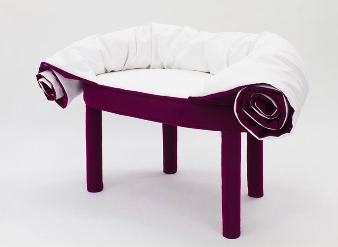 Trendy Blanket Pouf
