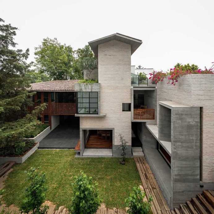 outdoor, Mexico City / Sebastian Mariscal Studio & Alfonso Frade