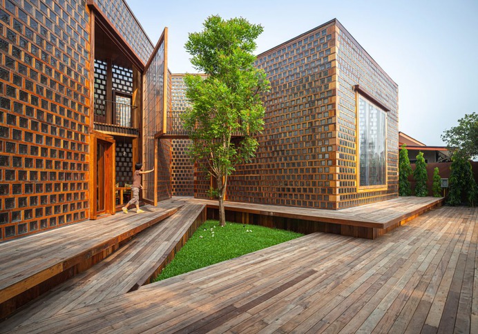 Artisans Ayutthaya: The Woman Restaurant / Bangkok Project Studio
