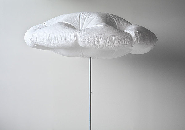 parasol inflates when the sun shines // CALC