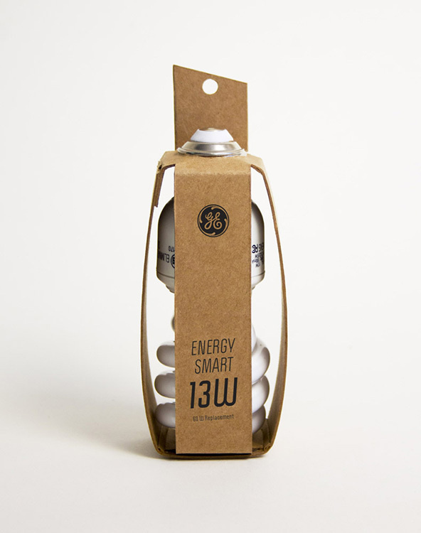 Michelle Wang, Light Bulb - Sustainable T-shirt Packaging #packaging #design #graphic #3d