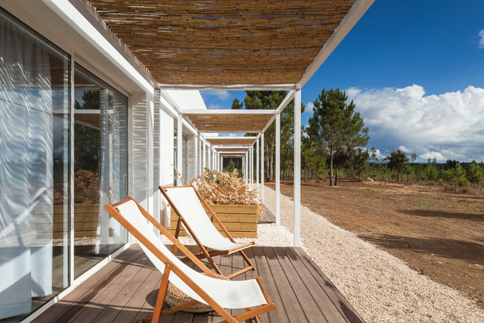 Pe no Monte by [i] DA Arquitectos - www.homeworlddesign. com (2) #travel #portugal