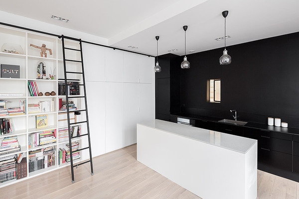 http://www.septembrearchitecture.com/files/gimgs/24_1212081541 16lr4 fa.jpg #interior #minimalistic #design #decor #deco #decoration