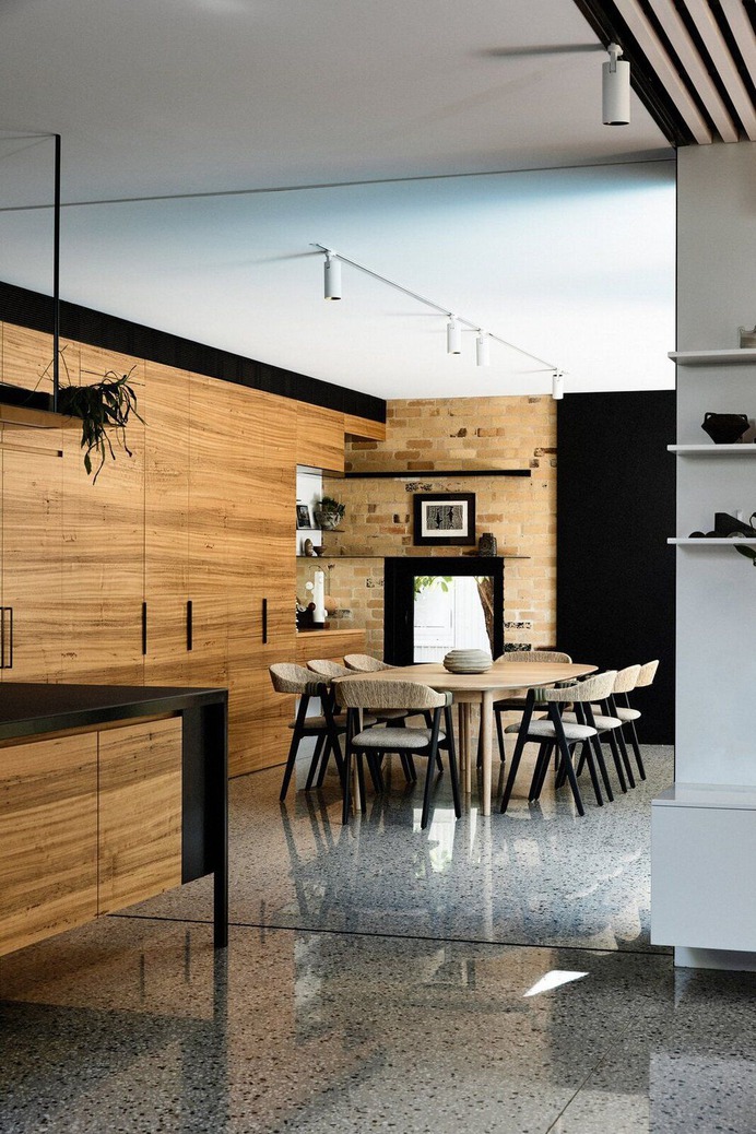 Sustainable Garden House by Austin Maynard Architects