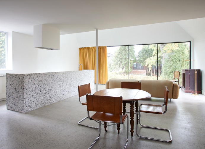 Queen Mary Residence by Atelier Barda