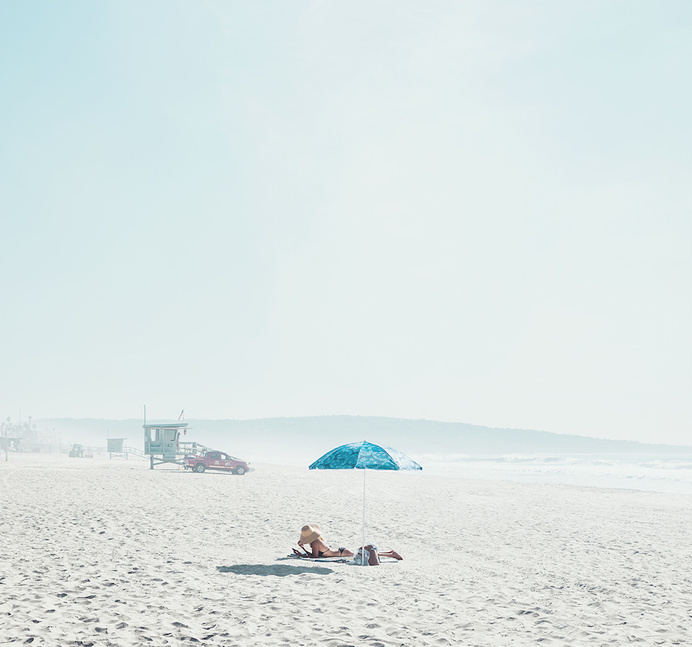 Beautiful Series of Beach Photographs – Fubiz Media
