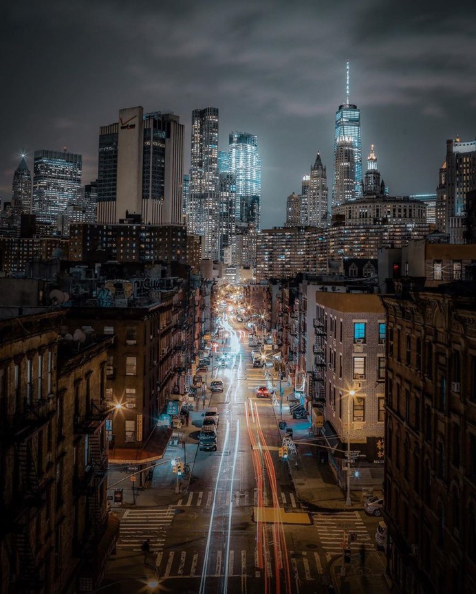 Cinematic Street Photography in New York by Ray H. Mercado