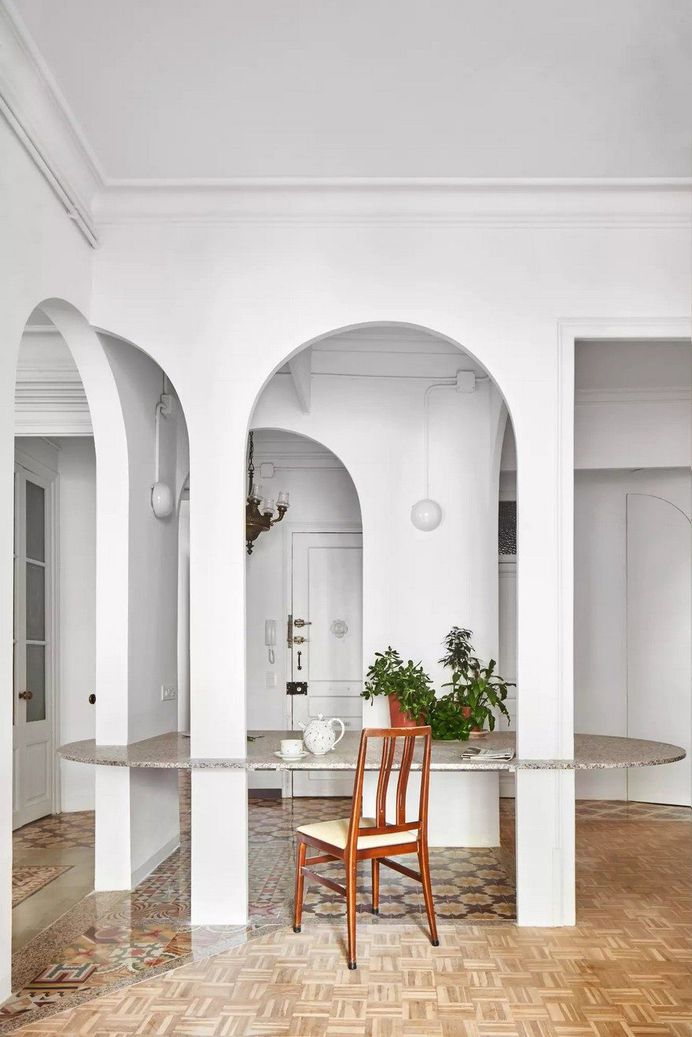 Dwelling Refurbishment in the Barcelona’s Garcia Neighbourhood 1