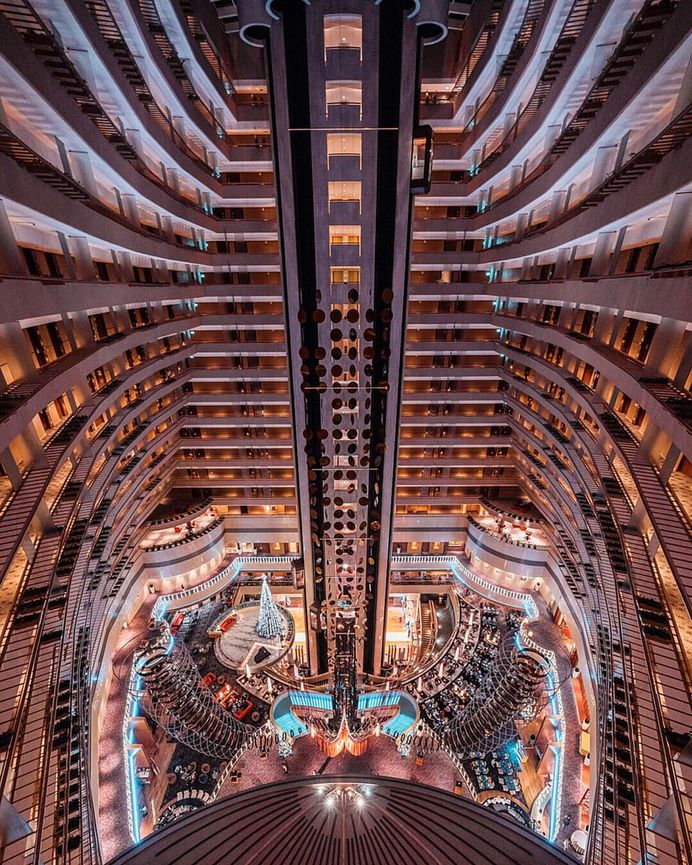 Singapore's Architecture and Urban Landscapes by Benny Tang