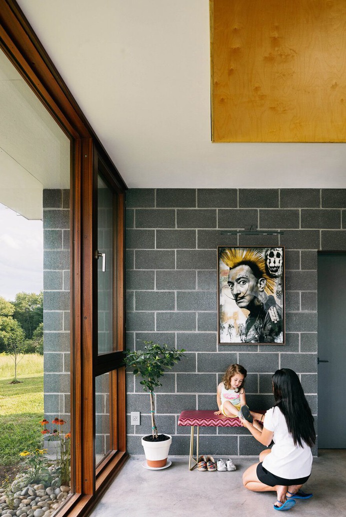 Retreat for Family in Upstate New York / J_spy Architecture
