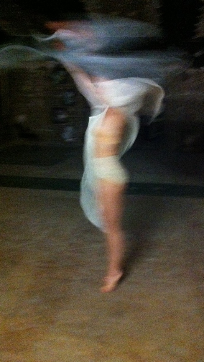 #bodies #shapes #photos For Parfums de Lisbonne