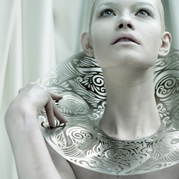 Yuanzi Wang's collection of neck pieces and collars #fashion