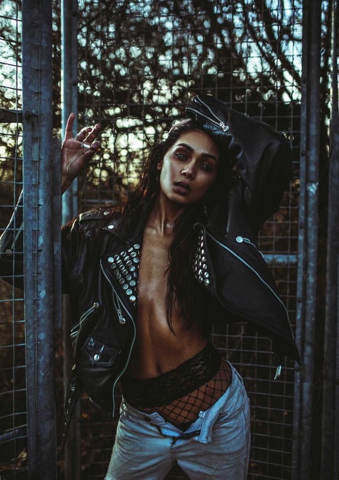 Glamour and Dark Beauty Portrait Photography by Haris Nukem