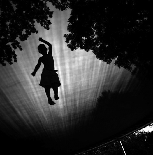 Artistic Children's Photography (10 photos) - My Modern Metropolis #boy #photo #jump