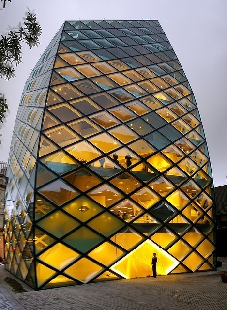 Prada Tokyo Herzog #herzog #tokyo #de #meuron