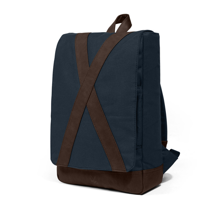 #nordhug - azul #darkblue #bag #backpack #knapsack #plain #caftan #simplicity
