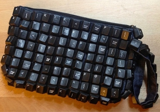 A Recycled Keyboard Clutch Purse #keyboard