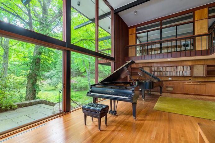 9dfe5996c31667f5e6c640dd6182bf3774-Brubeck-Estate-6.rhorizontal.w700.jpg (700×467)
