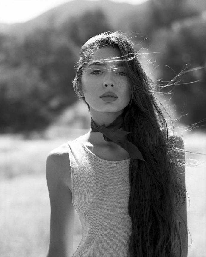 Beautiful Female Portraits by Andrew Miller