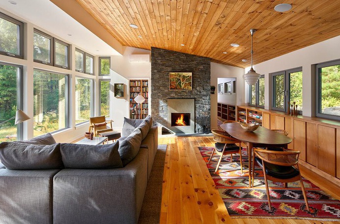 Dickerman Weekend Retreat Features Open Form and Clean Aesthetic 3