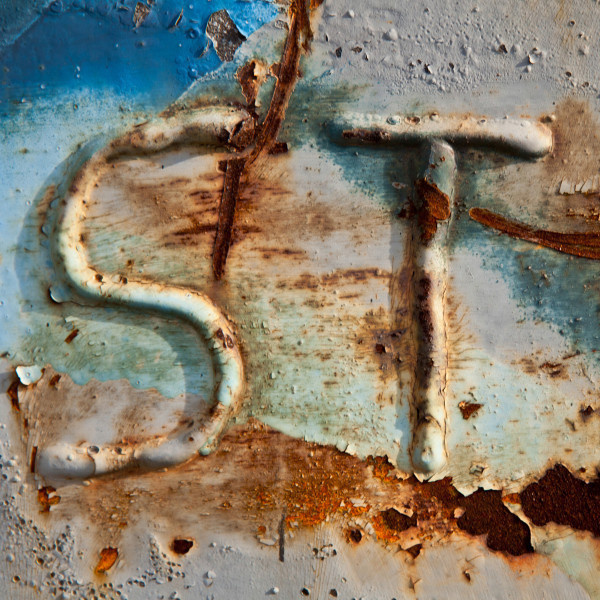 Annie Watson Creates Art Out of Destruction Photo #photograhy #photography #rust