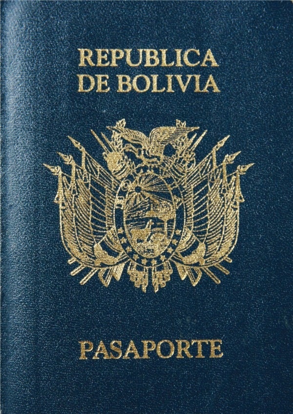 File:BolPassportFace01.png #passport #bolivia