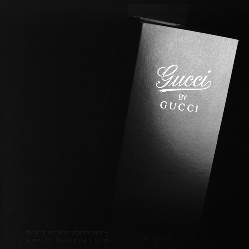 Pour homme | Flickr: Intercambio de fotos #white #gucci #black #minimalism #jordi #esteban #photography #and #typography