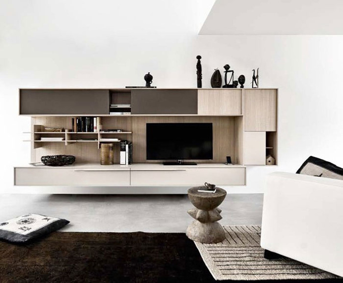Wall-mounted storage wall by Gian Vittorio Plazzogna