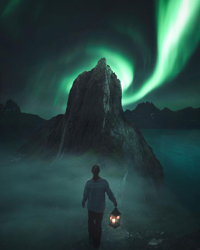 Steffen Fossbakk Captures Norway's Northern Lights in Spectacular Show