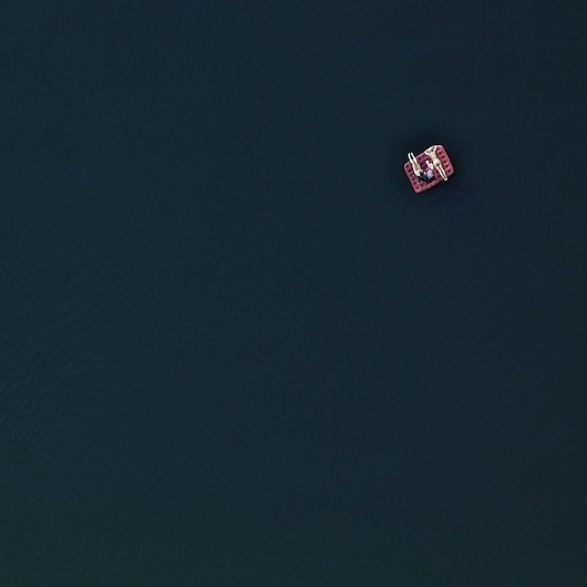 Bernhard Lang | iGNANT #photo #girls #sea #summer #empty