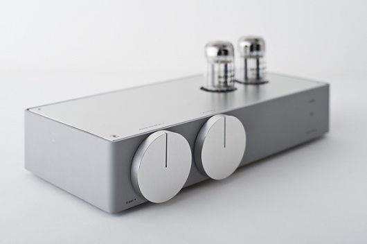 CASE-REAL | Works | EK AMP #radio #old #industry #design