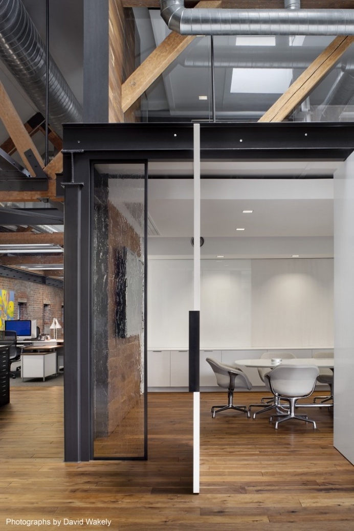Inside Tolleson's Rustic San Francisco Warehouse Offices