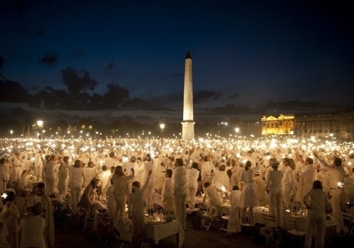 diner-en-blanc.jpg (JPEG Image, 501x351 pixels) #et #white #event #dinner #photography #le #blank