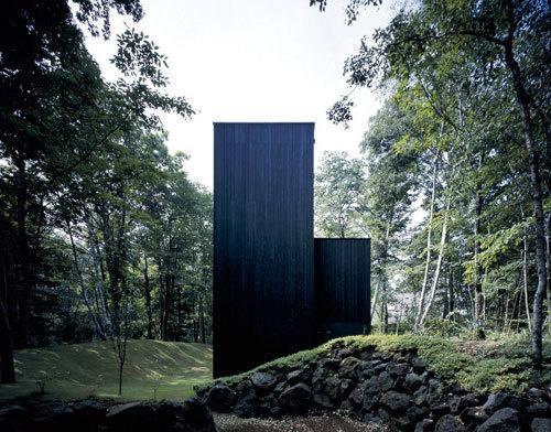 House in Mt. Fuji #black #wood #architecture #houses #facades