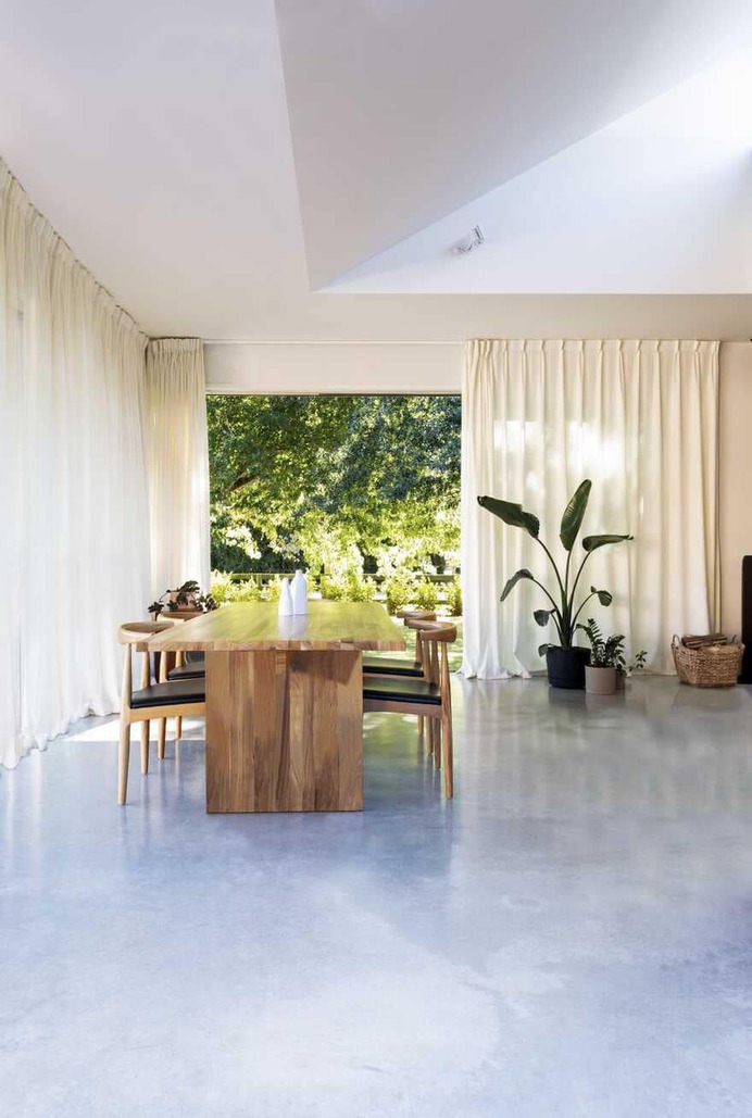 dining room, New Zealand / Red Architecture