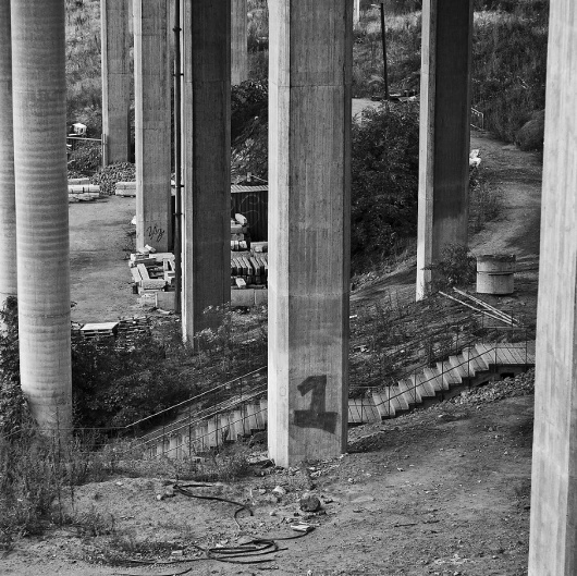 M O O D #wild #concrete #city #row #stairs