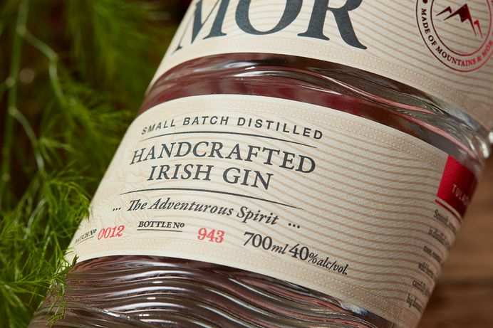 Mor Wild Berry Gin on Behance