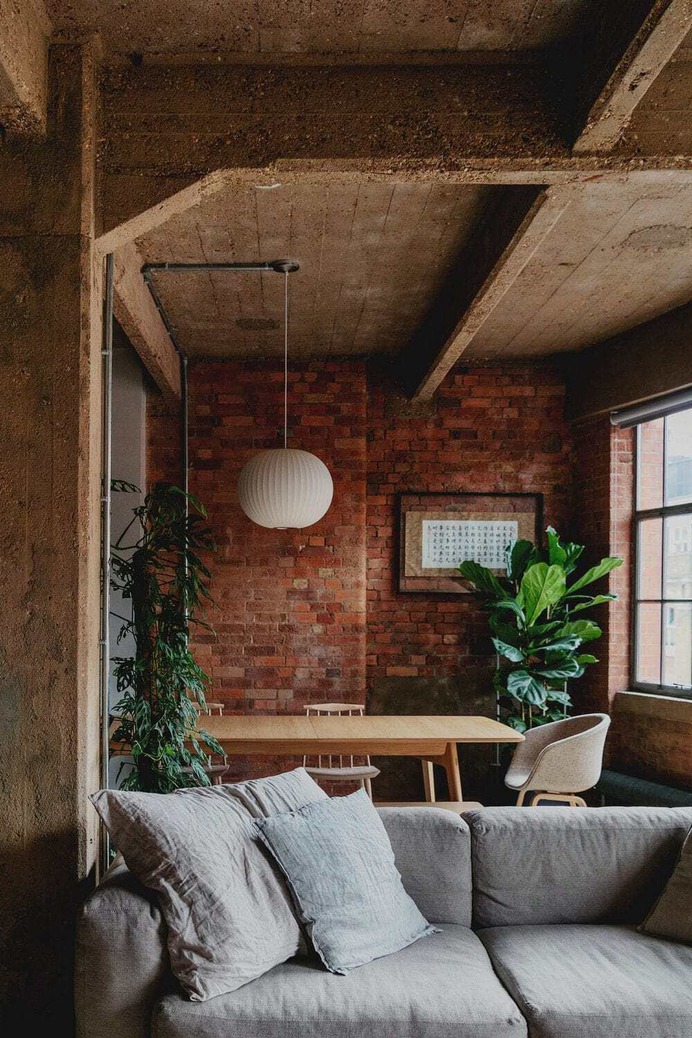St John Street Apartment by Emil Eve Architects