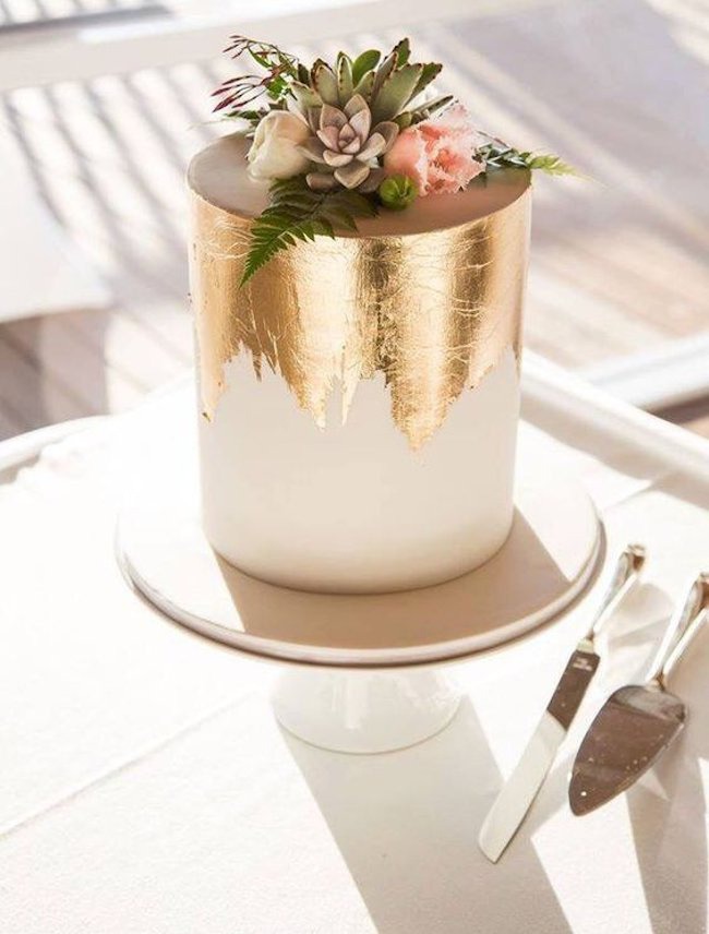 gold foil cake for wedding